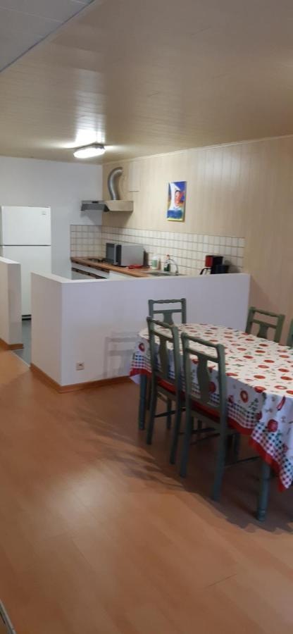 Apartamento Le Blanc Moussi Stavelot Exterior foto