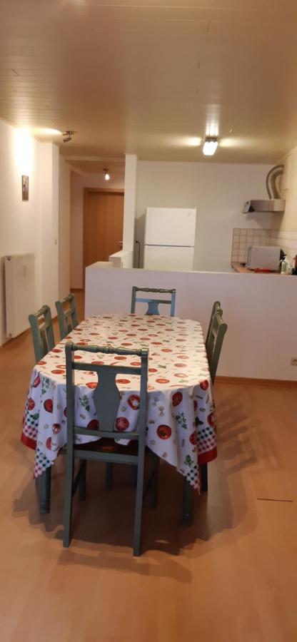 Apartamento Le Blanc Moussi Stavelot Exterior foto